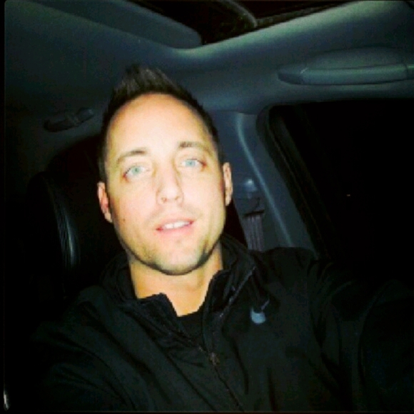 Meet your Posher, Matthew - Picture 2 of 4